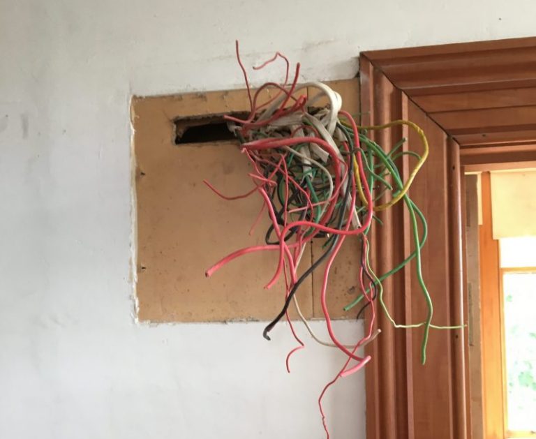 Domestic Switchboard Replacement and Re-wiring - Lind Electric